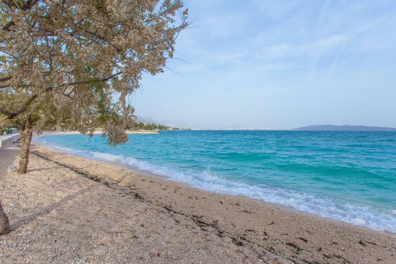 Seafront Apartment In Historical Cippico Castle Kaštela Εξωτερικό φωτογραφία